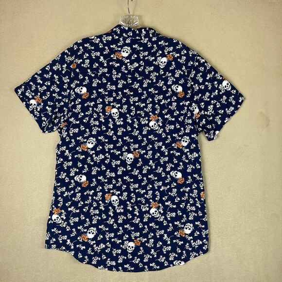 Catamaran Shirt Mens M Blue Flowers and Skulls Print Short Sleeve Button Up - Picture 7 of 8
